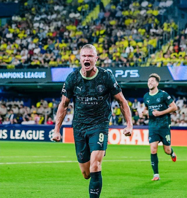 凯恩10连杀创纪录！哈兰德追平C罗，姆巴佩成三巨头唯一哑火者